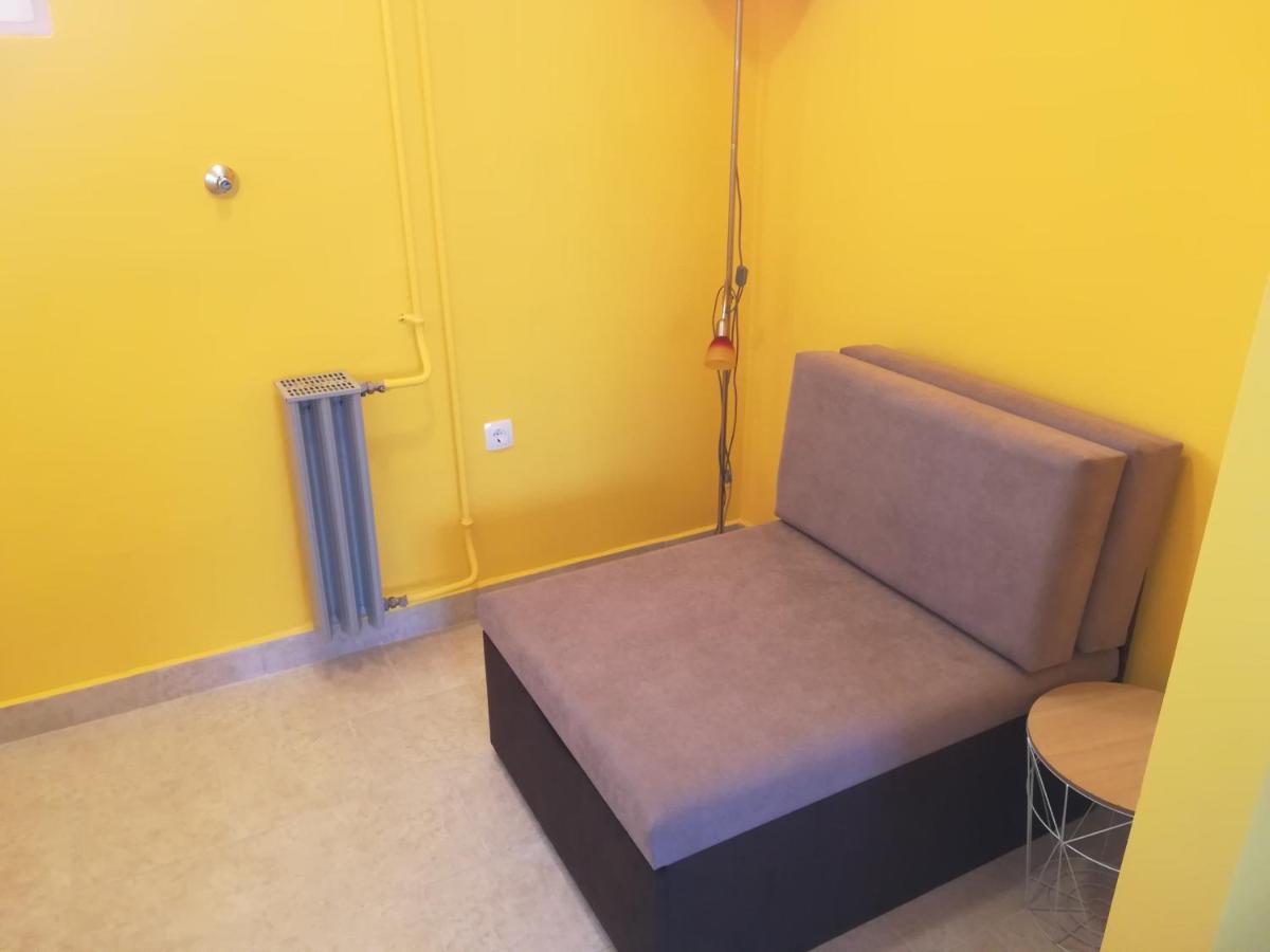 Tarr-Timea Apartmanok Kestel Dış mekan fotoğraf